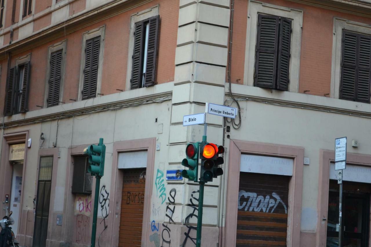 Dixi Bird Guesthouse Roma Exterior foto