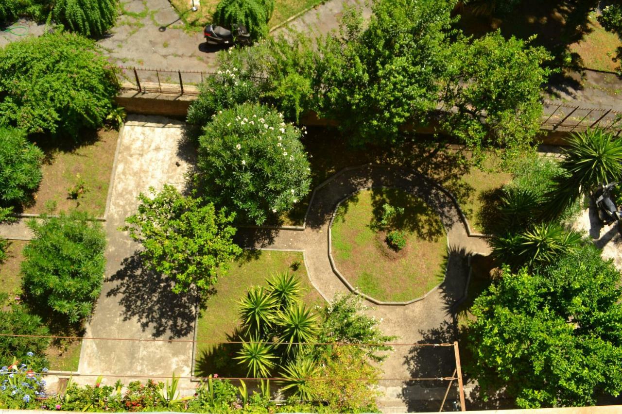Dixi Bird Guesthouse Roma Exterior foto